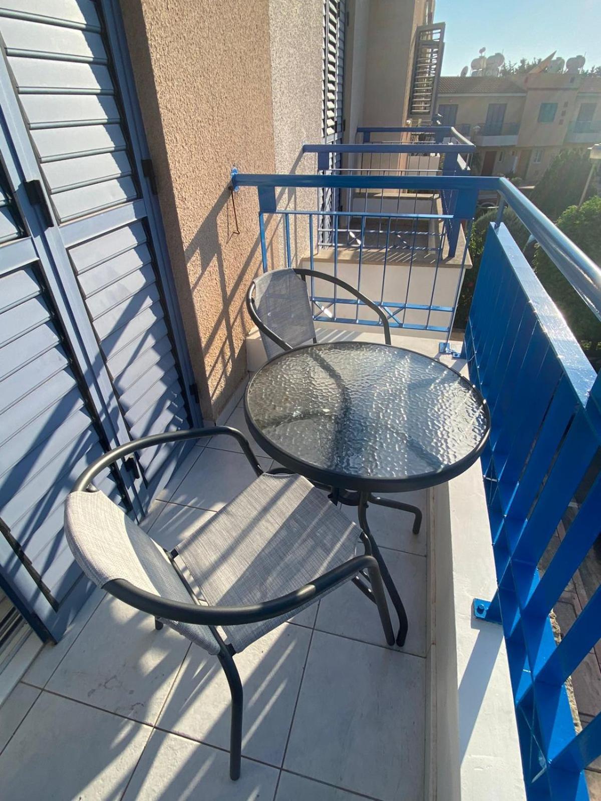 Casa Del Sol Townhouse In Iris Village 파포스 외부 사진